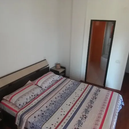 בית הארחה Vila Pozitiv קונסטנצה
