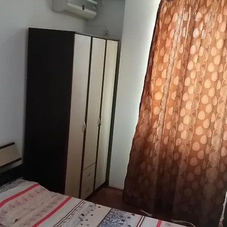 Vila Pozitiv קונסטנצה