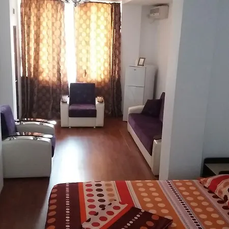 בית הארחה Vila Pozitiv קונסטנצה