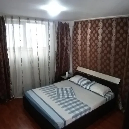 Vila Pozitiv * קונסטנצה